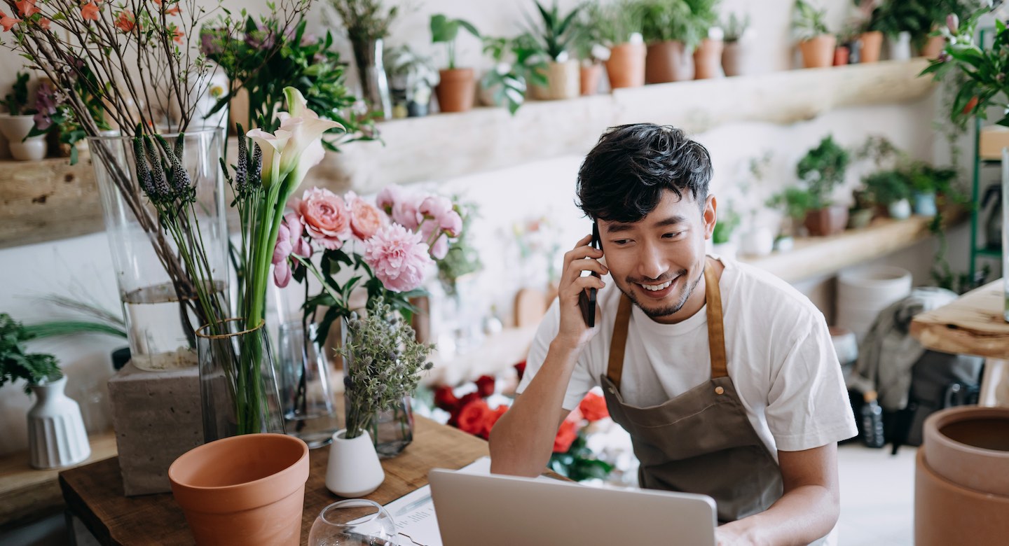 How to avoid holiday phone line congestion